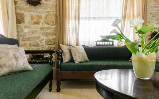 Charming Stone House With Swimming Pool