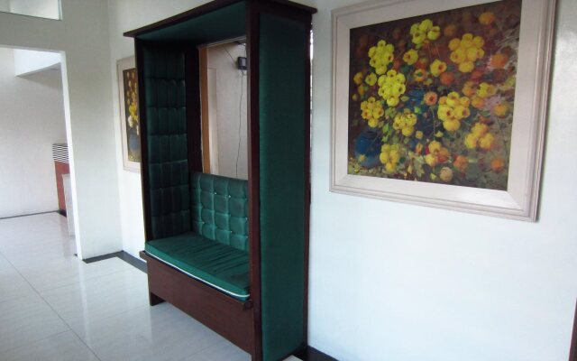 Lux Apartelle
