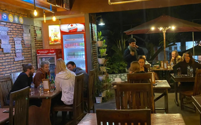 Bintang Lodge Cafe & Restaurant