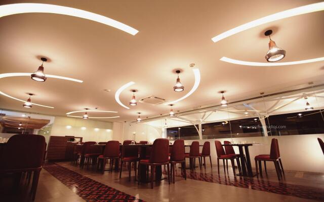 Visakka's The Amethyst Hotel