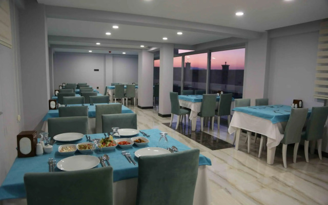 Ladik Hotel