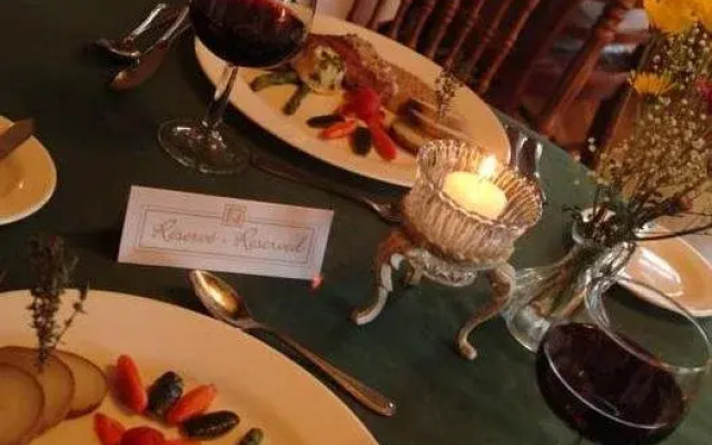 Auberge Les Jardins Inn-Motel Le Brayon & Chalets