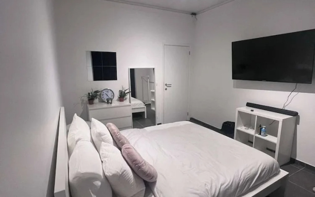 Suite With Private Jacuzzi