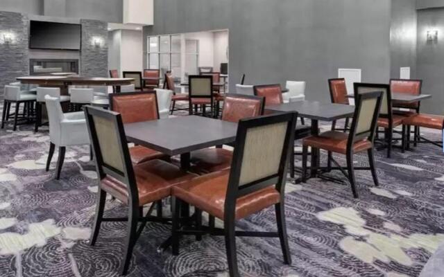 Homewood Suites by Hilton Lansing Eastwood
