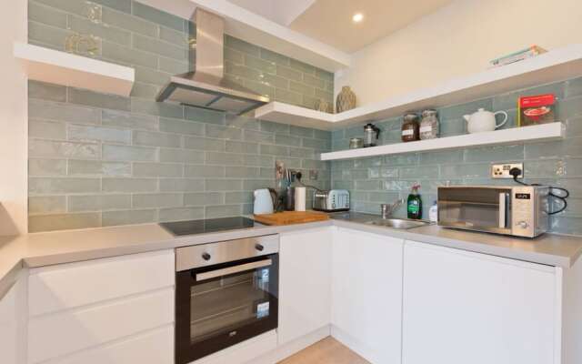1 Bedroom Apartment Close to City Centre