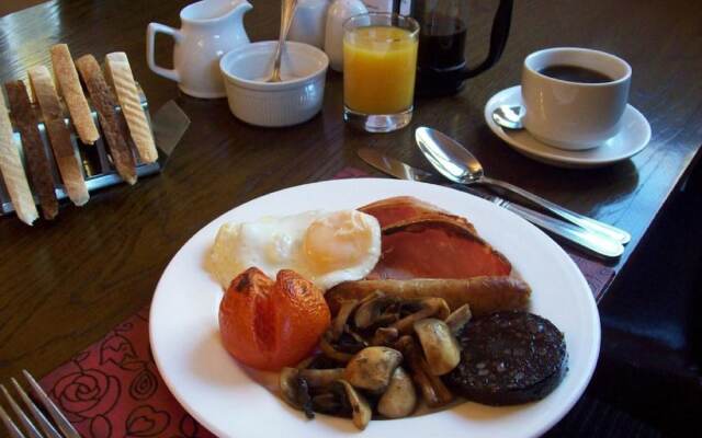 East Ayton Lodge Hotel