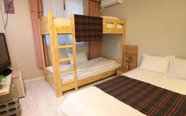 Pohang Youngildae Guesthouse - Hostel