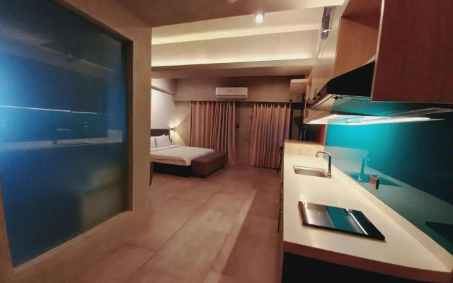 Studio Stay Servce Aprtmnt 2pax allows 3pax 17077