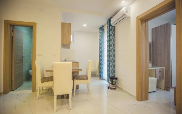 Nino Superior, One Bedroom Apartment With Terrace, No.3