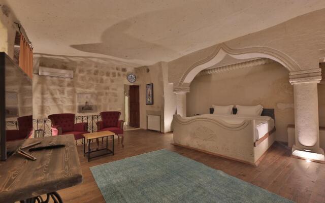 Taru Cave Suites