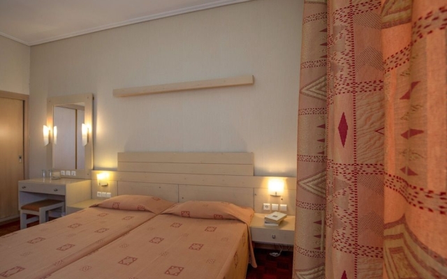Hotel Kypreos Kamena Vourla