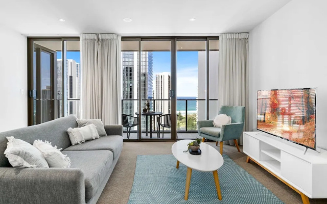 Elegant 2-bed With Stunning Views, Pool, Bbq, Gym – Guest Rooms – Gold Coast