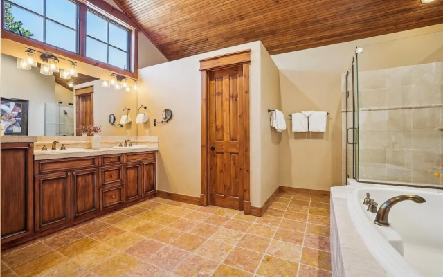 Cucumber Patch 60 4 Bedroom Home by RedAwning