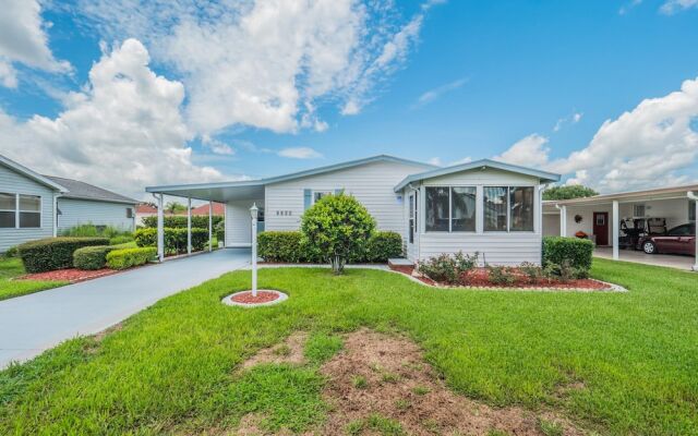 Granada Court 1244 by White Pelican VR