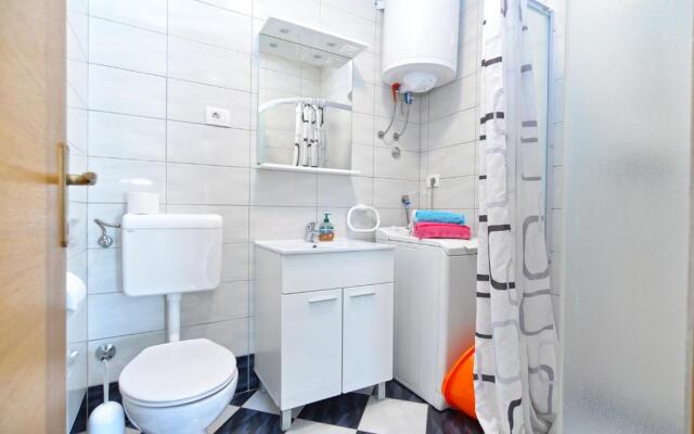 Apartment Vili 351