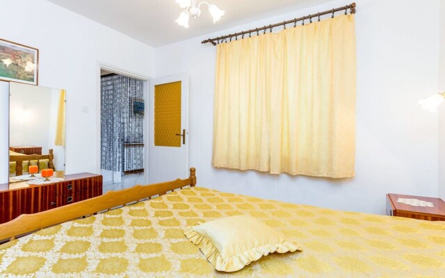 Donata Senj in Senj With 2 Bedrooms and 3 Bathrooms