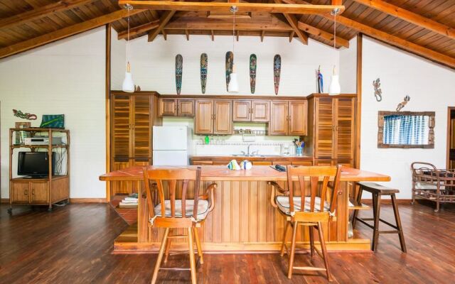 Mango House