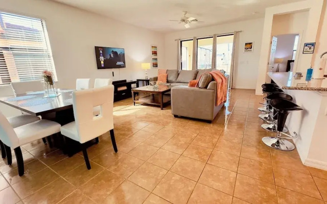 Sapphire Haven Near Disney