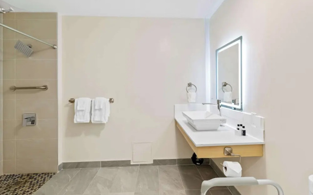 Travelodge Parksville