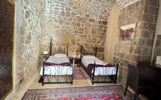 Maristan Tarihi Konak