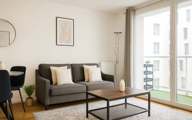 Spacieux 4 pièces à Issy-les-Moulineaux