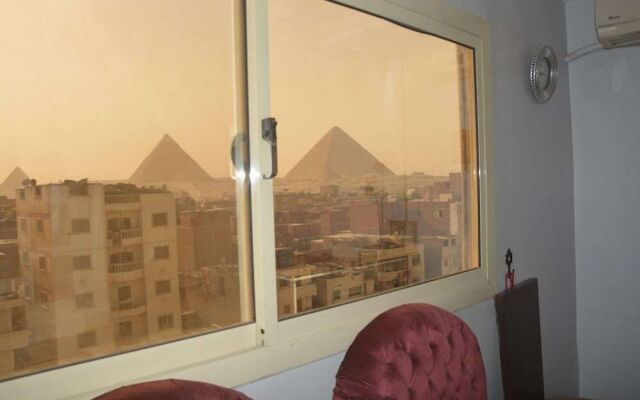 Ra Pyramids Inn