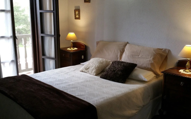 Posada Mies de Villa