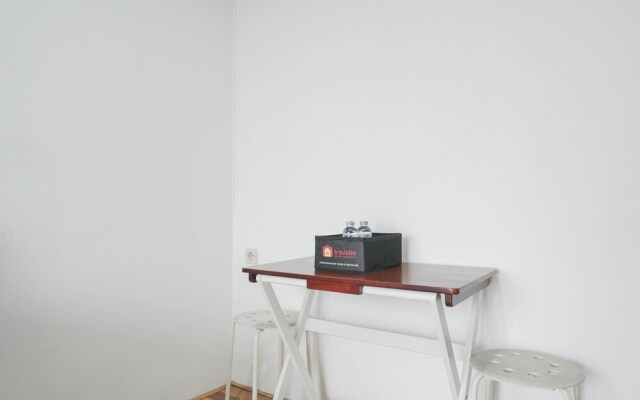 Spacious And Nice 2Br At Belmont Residence Puri Apartment