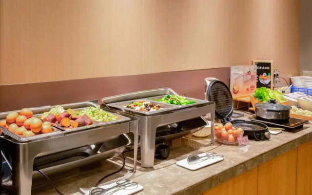 Home Inn (Chengdu Dianxin Road Huaxi Medical University)