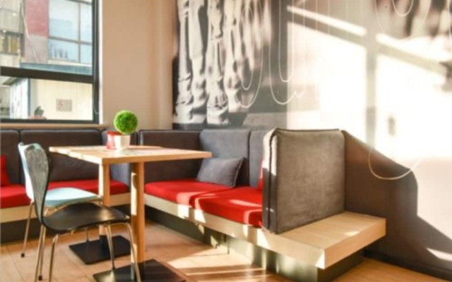 IBIS XIAN Black Dragon Temple Jiaotong University Hotel