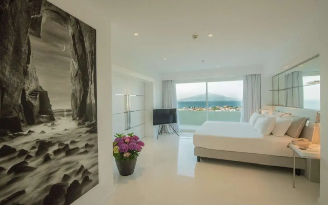 Hilton Sorrento Palace