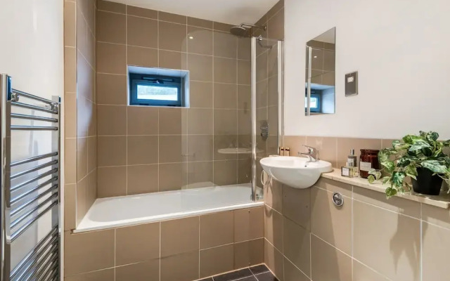 Farringdon Apartments