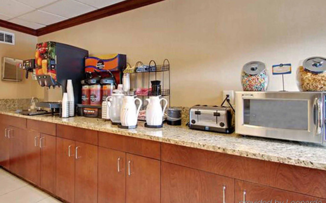 Quality Inn Jessup - Columbia South Near Fort Meade