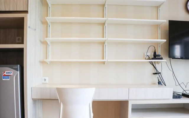 Simply Look Studio Apartment Tamansari The Hive