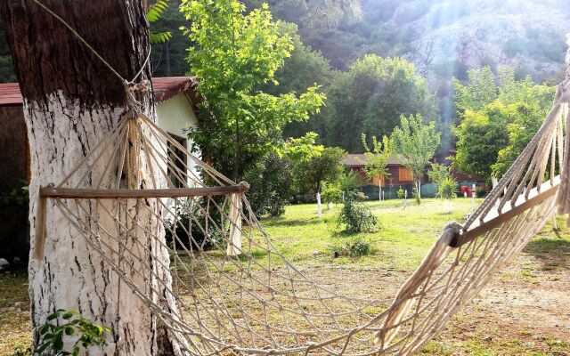 Papatya Pension Bungalow