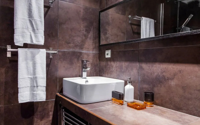 Designer by Apartments Alfama