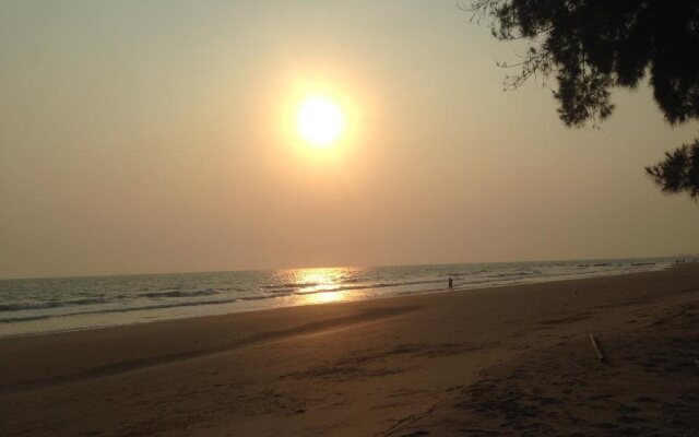 Rayong Seaview Apartment