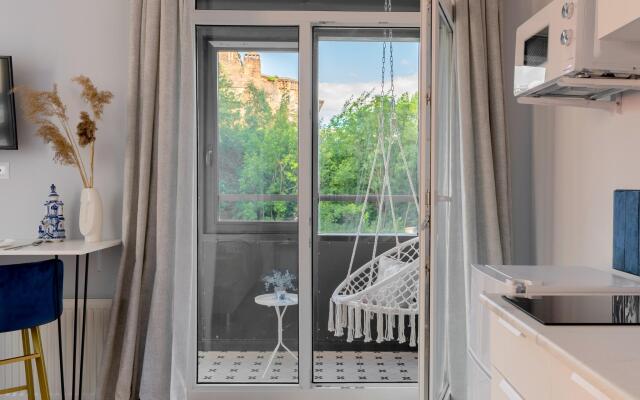 Апартаменты на улице Малая Митрофаньевская 8 корпус 1