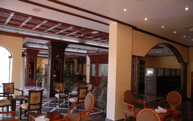 Hotel Golden Oasis