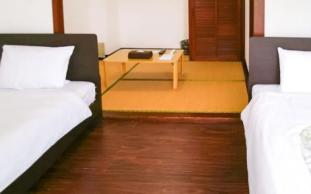 Sunset Hills Inn Naha Vacation STAY 77468v