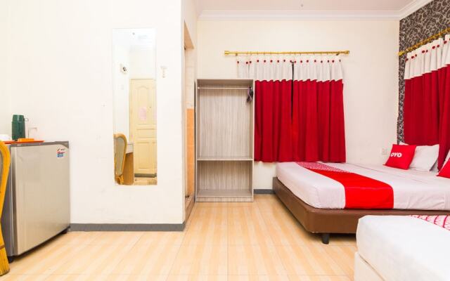 Hotel Laksana Inn by OYO Rooms