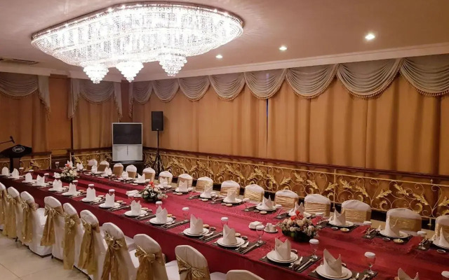 Diamond Hotel Solo