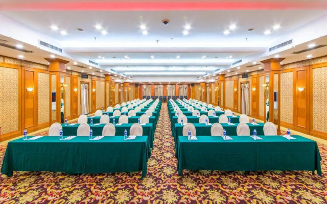 Country Garden Phoenix Hotel Jingmen