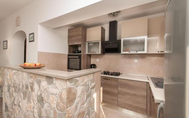 Apartment Lelas