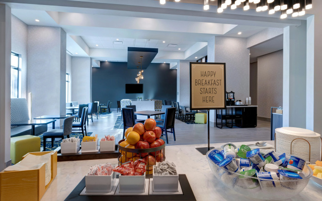 Hampton Inn & Suites by Hilton Burlington Toronto