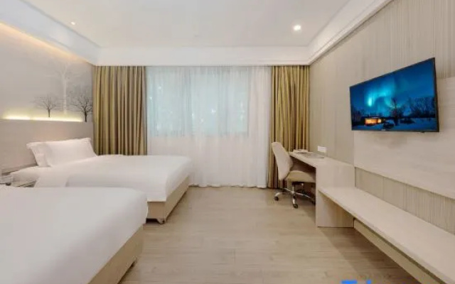 Toronto Hotel (Majialong Hotel, Nantou Ancient Town)