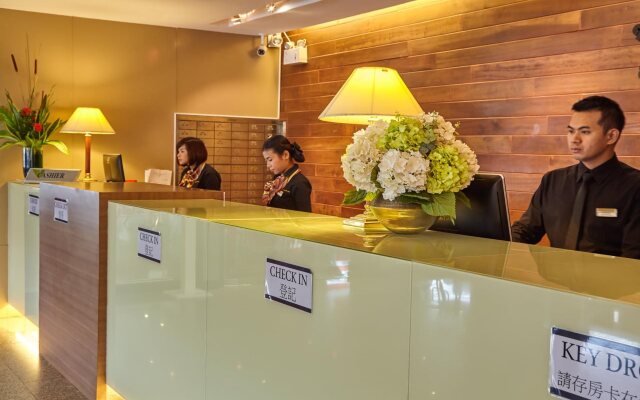 Bangkok Inter Place Hotel