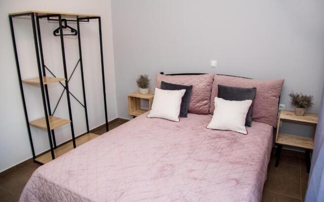 Nikolas Apartment
