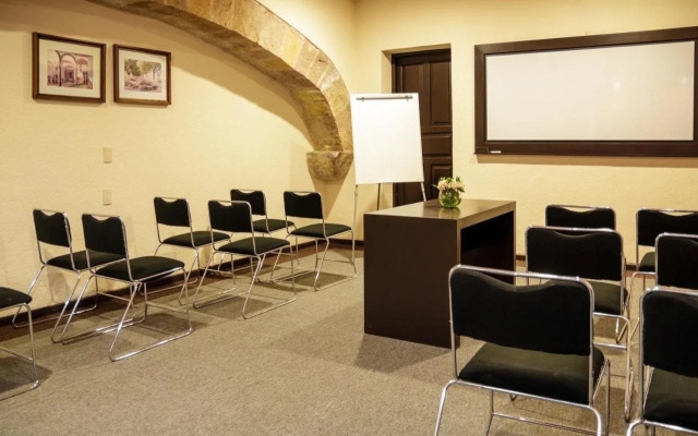 Hotel Misión Catedral Morelia