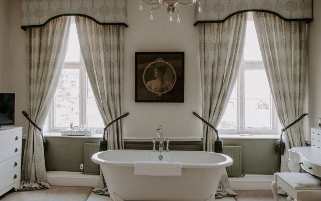 Allington Manor
